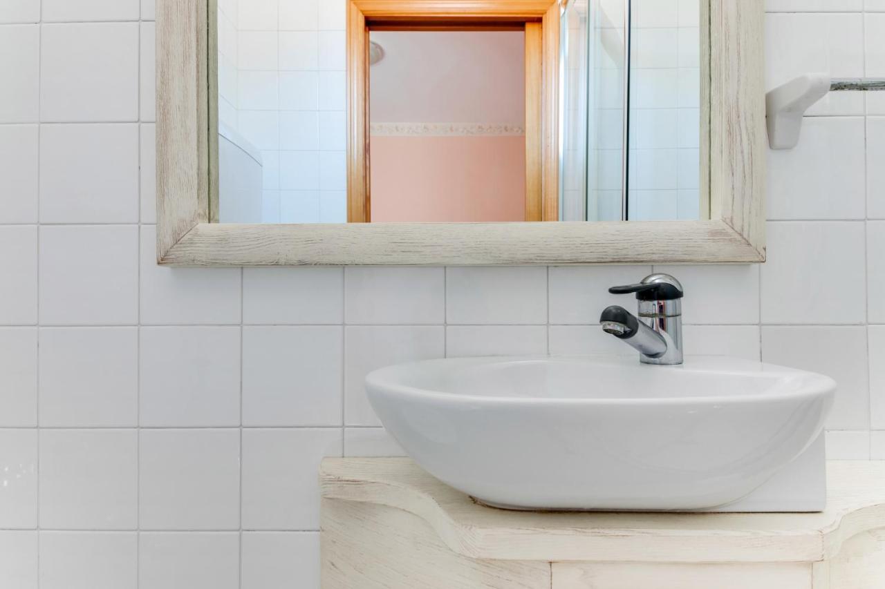 Hotel Sorriso Rimini Buitenkant foto