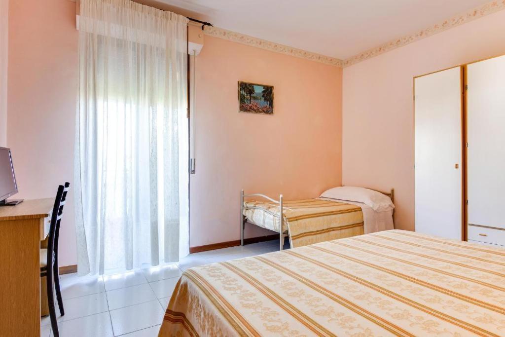 Hotel Sorriso Rimini Buitenkant foto